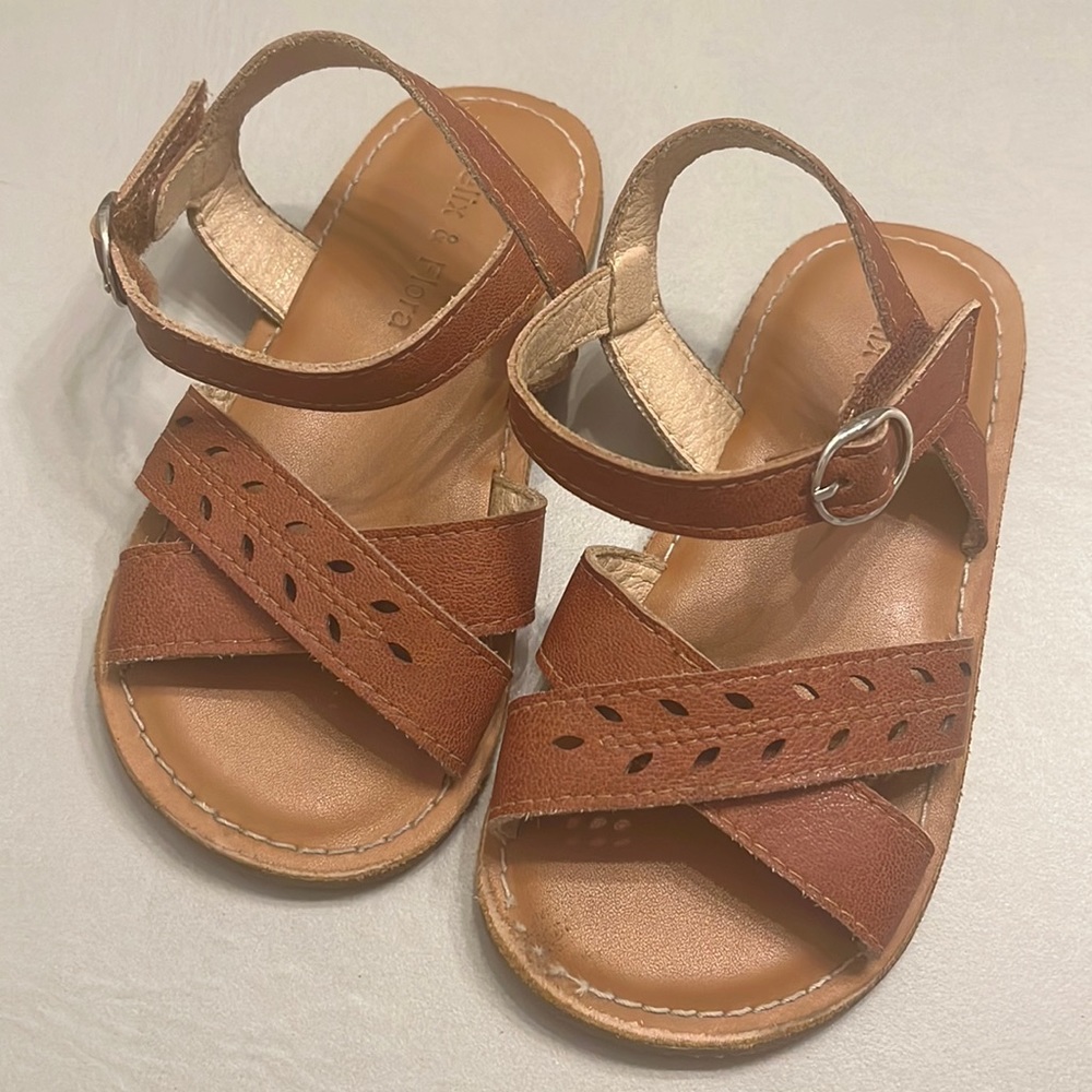 Felix & Flora Sandals